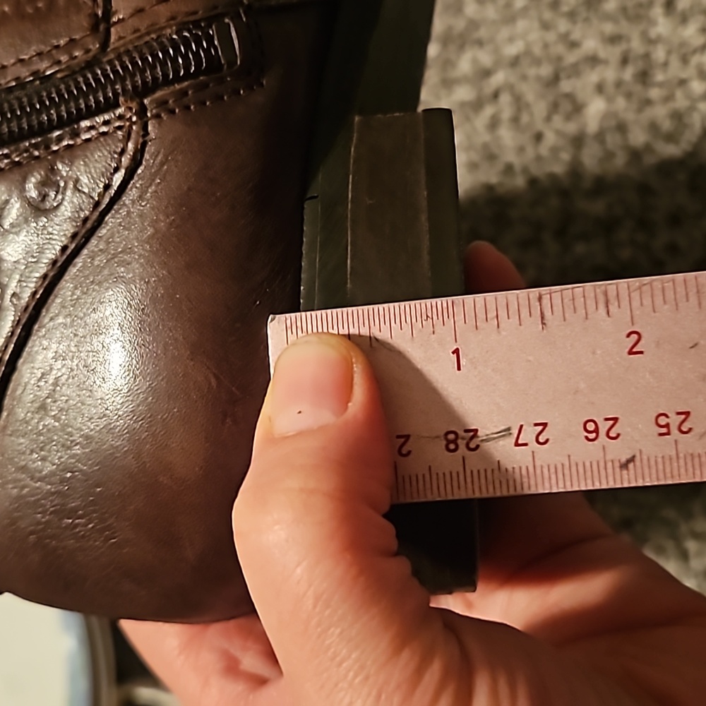 Etenne Aigner Women's brown  leather monogram tell riding boots. Size 8.5 - Picture 3 of 8